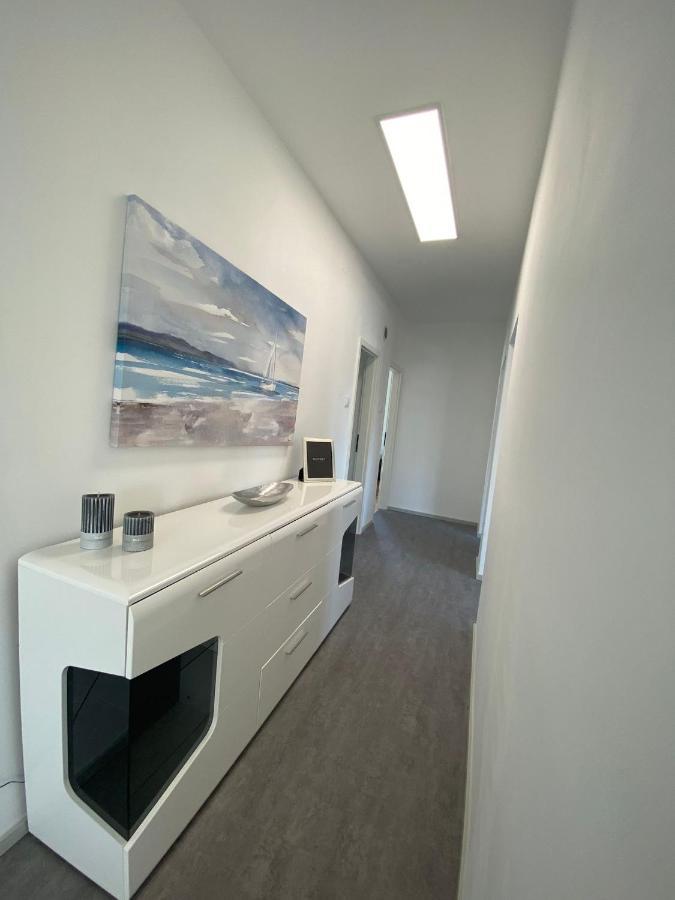 Apartment Milena Kastela Mit Whirlpool 外观 照片