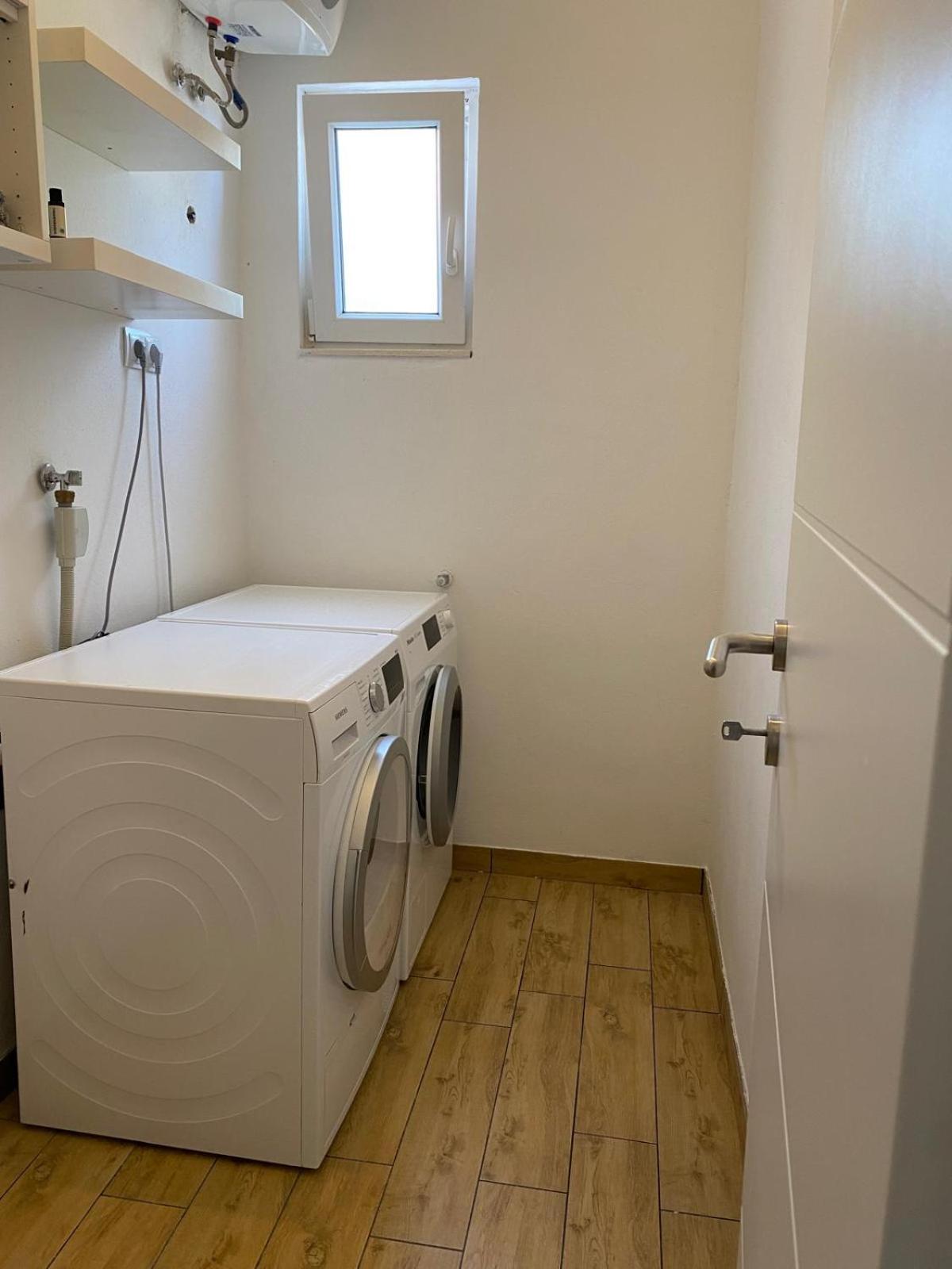 Apartment Milena Kastela Mit Whirlpool 外观 照片