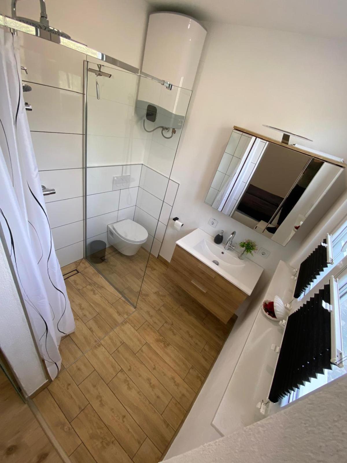 Apartment Milena Kastela Mit Whirlpool 外观 照片